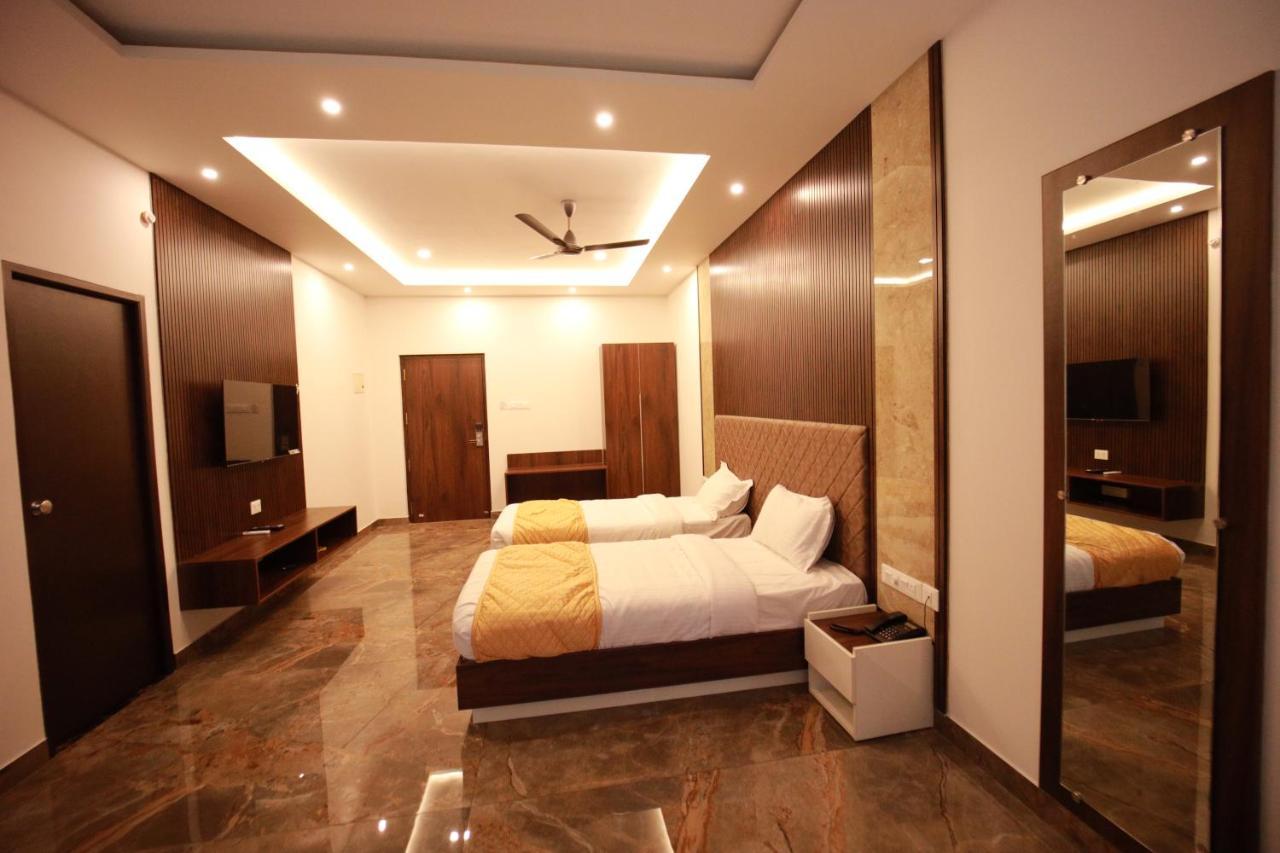 Bliss Regency Business Hotel Palakkad Kültér fotó