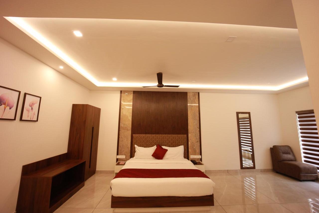 Bliss Regency Business Hotel Palakkad Kültér fotó