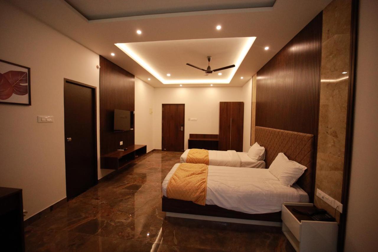 Bliss Regency Business Hotel Palakkad Kültér fotó